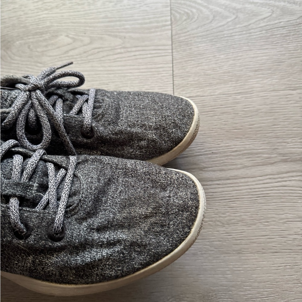 Allbirds Runner Lace Up Low Top Sneaker Shoes - Picture 9 of 13